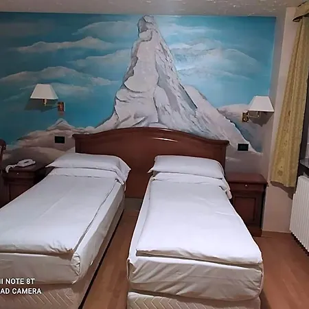 Hotel Breuil Брей-Червиния