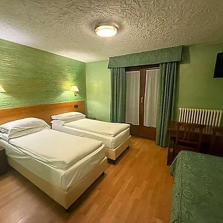 Hotel Breuil Брей-Червиния