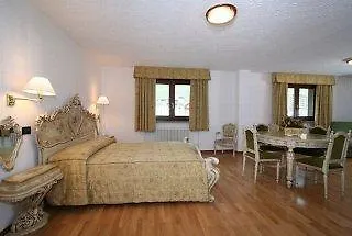 מלון Hotel Breuil ברויל-קרוויניה