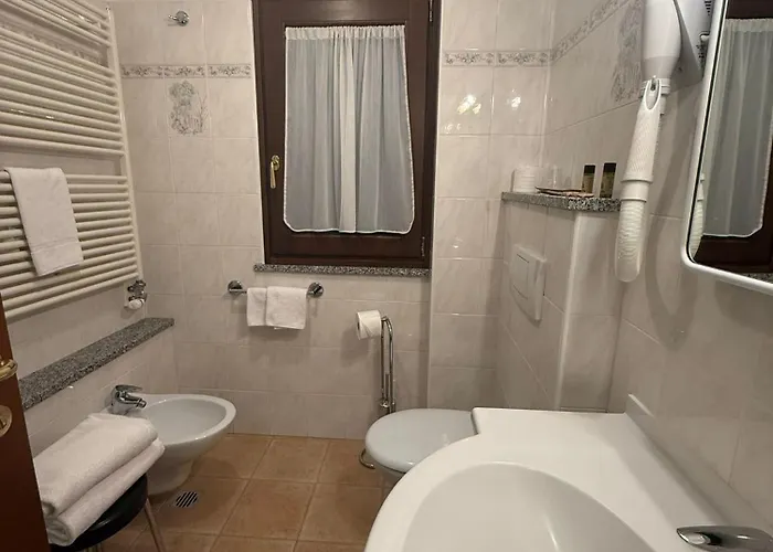 Hotel Breuil فندق 3*