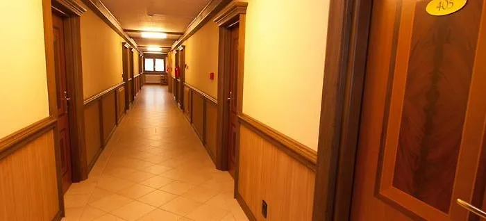 فندق Hotel Breuil 3*